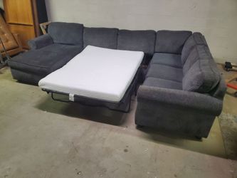 Gray Sectional Sofa Pullout Bed In Excellent Condition