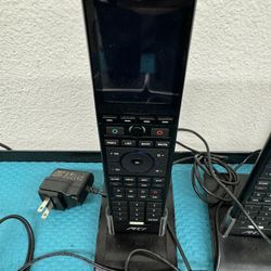 Remote Technologies Inc - RTI - Universal Remote + Docking Station
