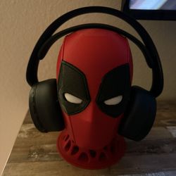 Deadpool Headphone Holder 