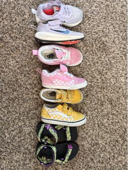 Girl shoes - little kids size 9