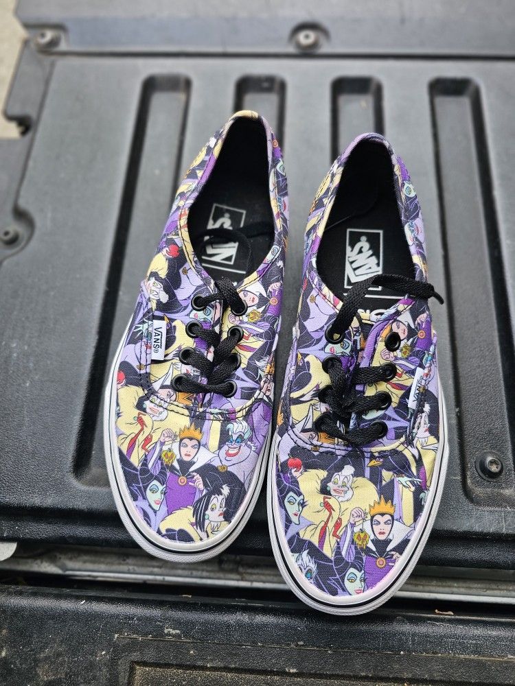 Vans-Villian