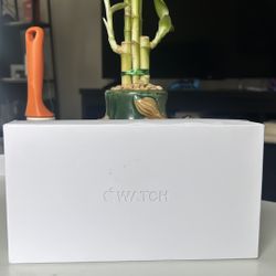 ⌚️Apple Watch Ultra 2 🍎 Brand New Sealed ✅ Send Offers📲💰