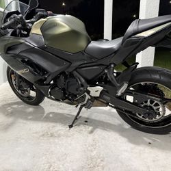 2024 Kawasaki Ninja 650