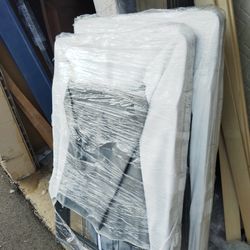 Queen Metal Frames Set Split