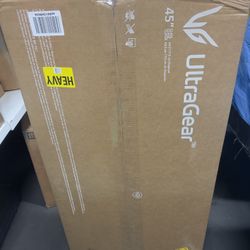 LG UltraGear GX9 Gaming Monitor – BRAND NEW IN BOX 