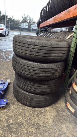235/65/18 four tires used Bridgestone