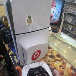 Ps5 Slim Console Disc Versión One Controller And Cables 