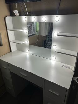White Vanity Desk with LED Mirror, Pink Vanity Stool with Hidden Storage, pink silicone heat resistant mat.( 3 pcs)