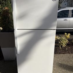 WHIRLPOOL REFRIGERATOR