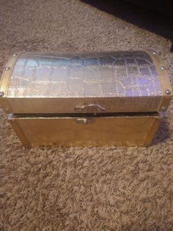 Gold box costume jewelry bundle