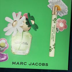 Marc Jacobs Daisy Wild Eau de Parfum Duo Gift Set