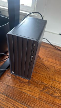 HP ENVY desktop I5-10400 12GB RAM 954GB Windows 11 W/Keyboard & Mouse