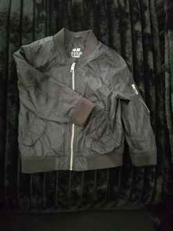 H& M Kids jacket (Black)