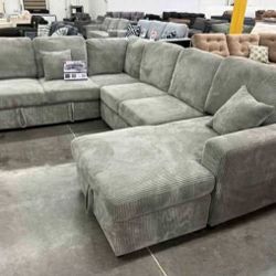 New Sleeper Sectional Couch With Storage / Free Delivery 