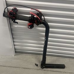 Swagman Bike Rack - Holds 3 Bikes With Lock And 3 Keys Read Max Weight Unknown.used in good condition with some cosmetic blemishes. These blemishes ar