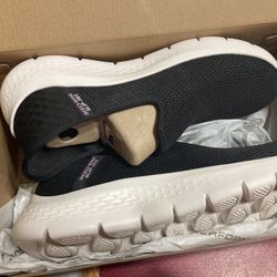 Skechers Slip-In Shoes Size 10 Women’s- New / Read Below ⬇️