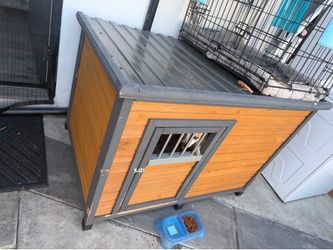 Dog house