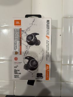JBL Reflect Aero EarBuds/Headphones