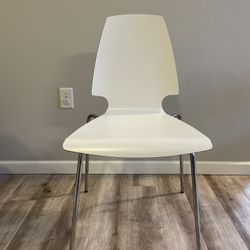 White Chairs 