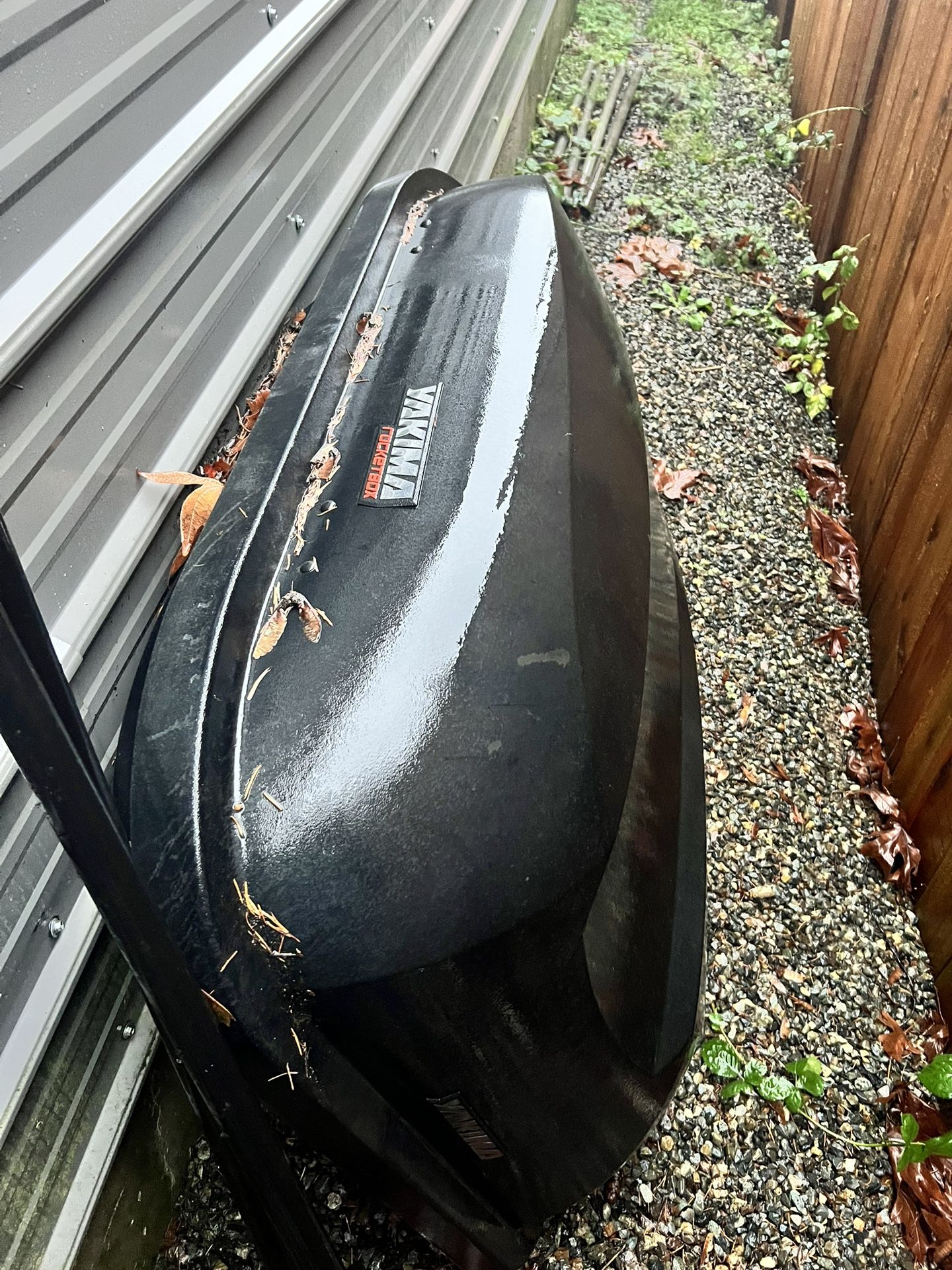 Yakima RocketBox Pro 12 Cargo Box