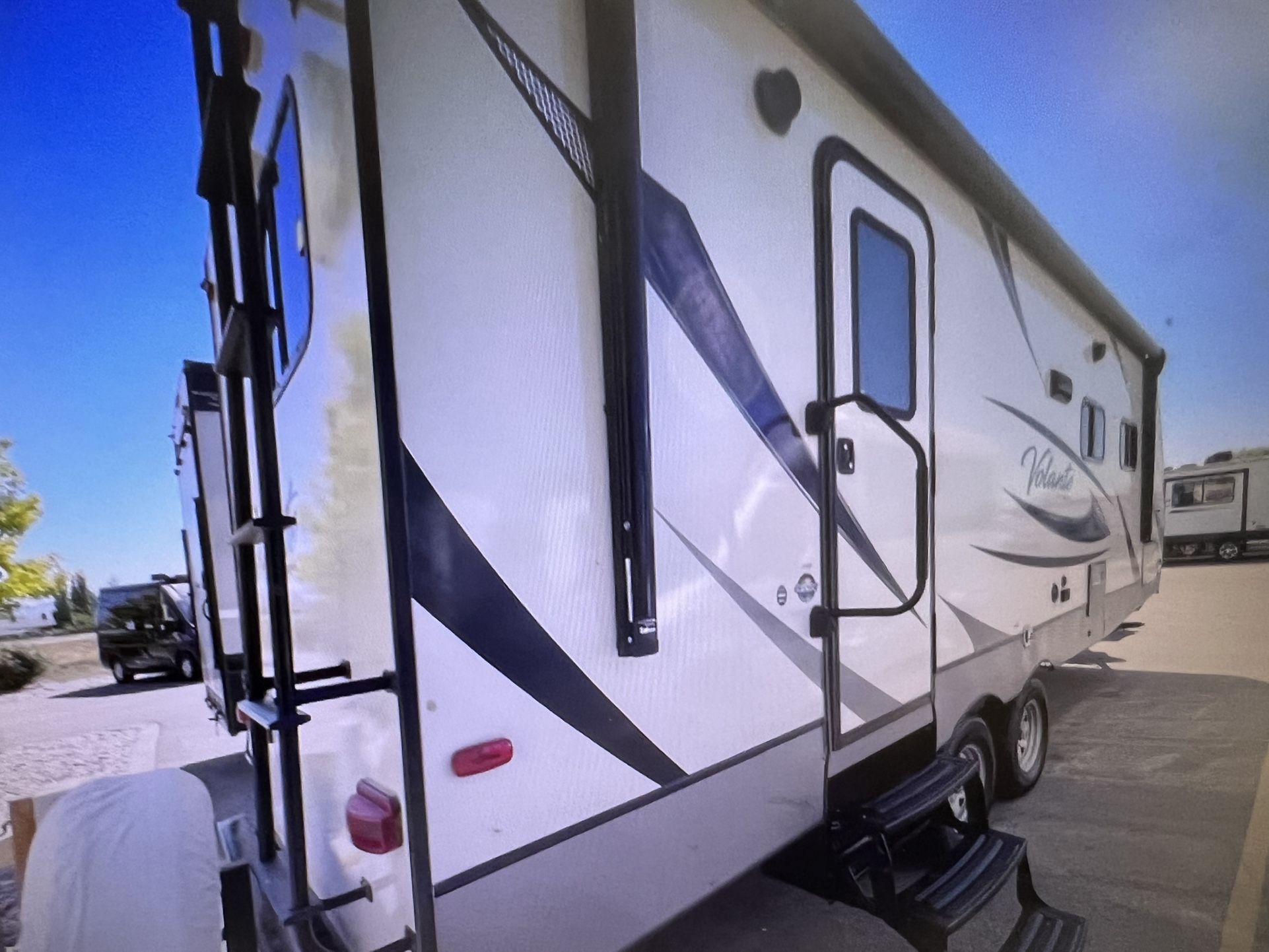 2019 VOLANTE 22RB