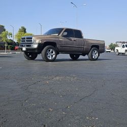 2001 Dodge Ram