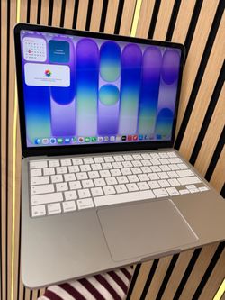 MacBook Neo, 256gb, 8ram, (NO BOX)