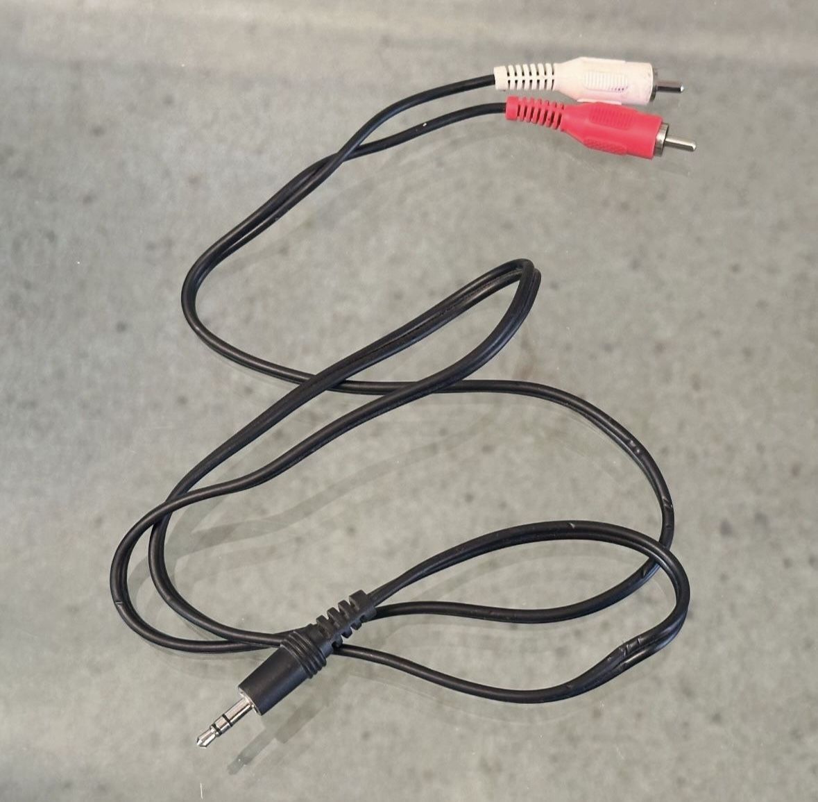 AUX Headphone RCA Audio Music Cable Connect Phone To Stereo Receiver MP3 Player