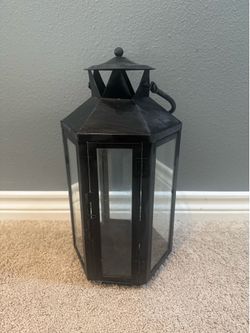 Black Metal Lantern