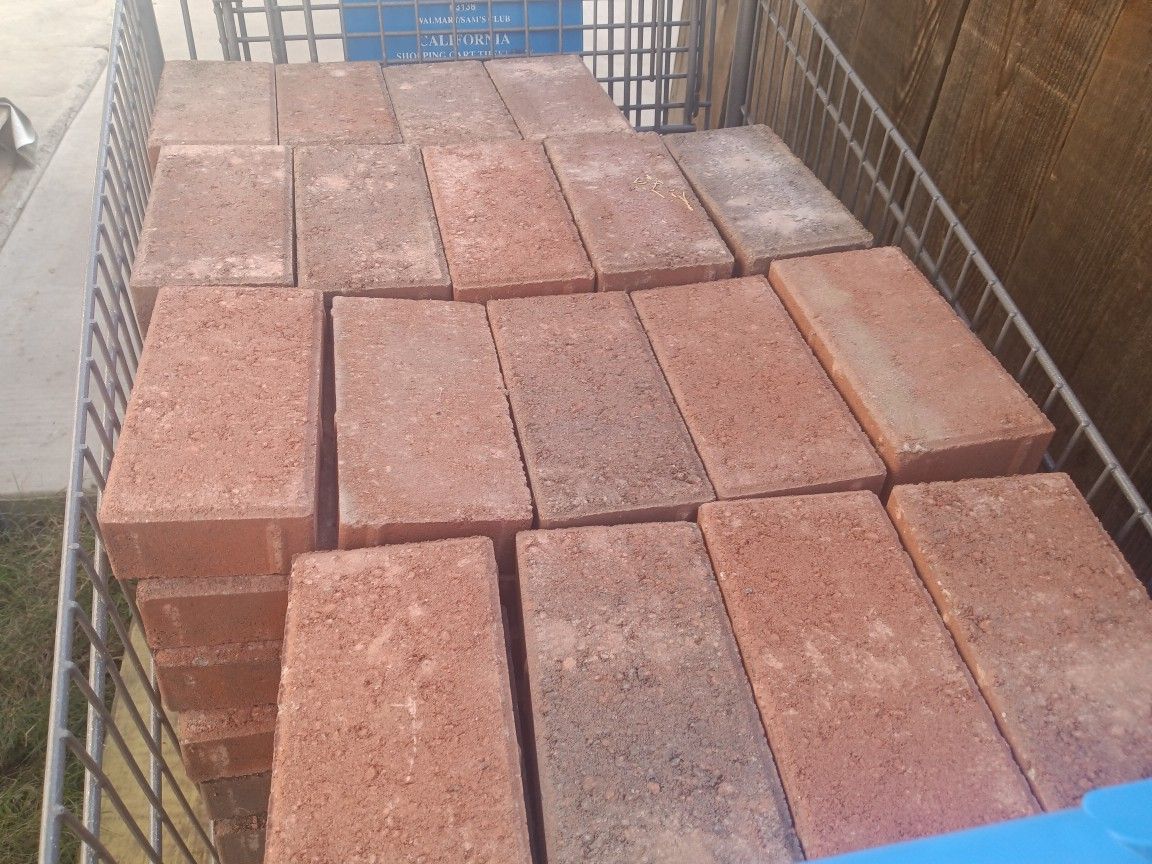 2 1/2 PALLETS OF RED CLAY PAVER BRICK for Sale in Bakersfield, CA OfferUp