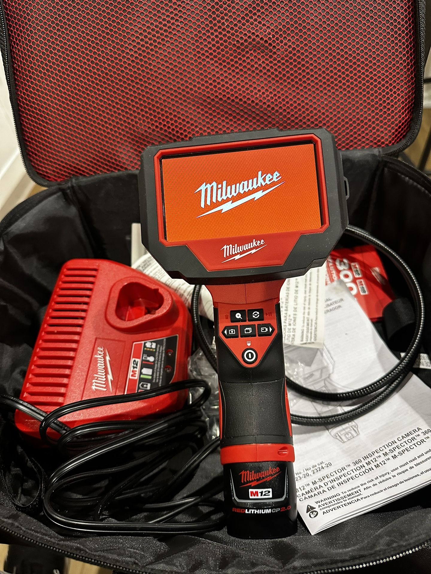 Milwaukee M12 12V Lithium-Ion Cordless M-SPECTOR 360-Degree 4 ft. Inspection Camera Kit 2323-21