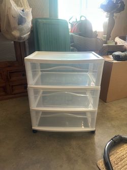 Sterilite 3 drawers