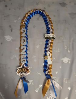 Guy Graduation Lei
