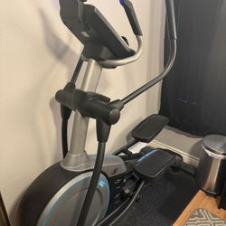 NordicTrack E7.0Z Elliptical 