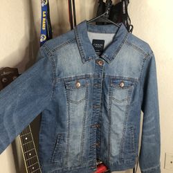 Nice Jean Jacket, Lightly Worn. Size Large, But Fits Like A Medium