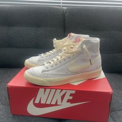 Nike Blazers Size 10