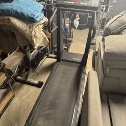 True 450 SOFT Select Treadmill- $150 OBO!! 