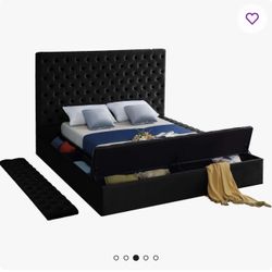 Queen Size Platform Storage  Bed Frame 