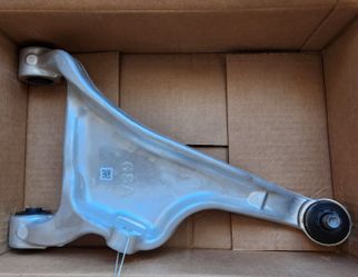 2022-2024 Nissan Pathfinder Upper Control Arm Rear ORIGINAL