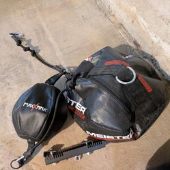 Double-end bag with base & I beam bracket