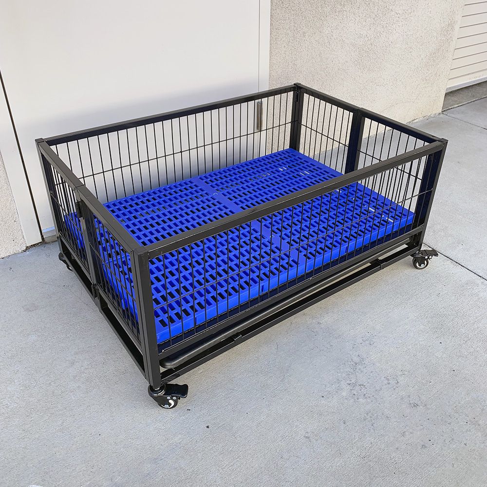 $95 (New) Dog whelping pen cage kennel size 37” w/ plastic tray and floor grid 37x26x15” 
