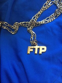 FTP gold micro logo chain