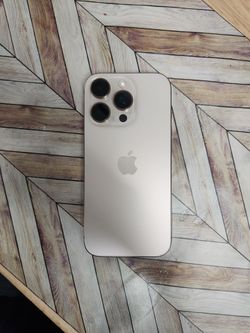 Iphone 16 pro 256gb  unlock any sim
