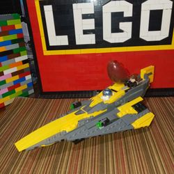 LEGO Starwars Anakins Jedi Starfighter