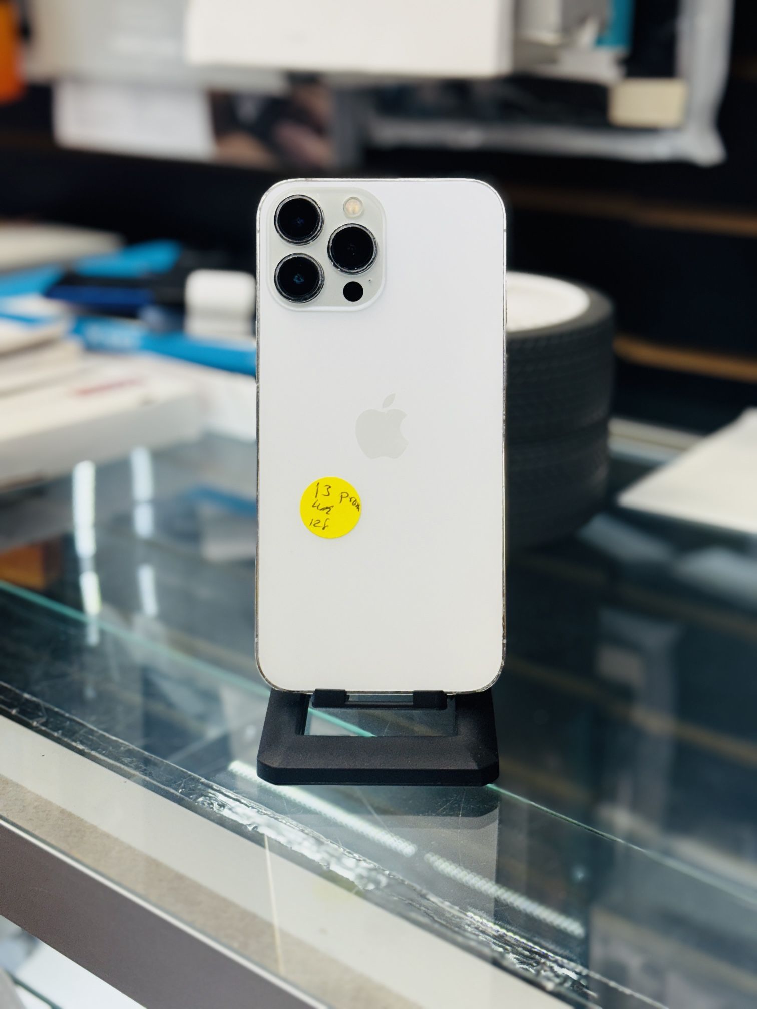 iPhone 13 Pro Max (Factory Unlocked)