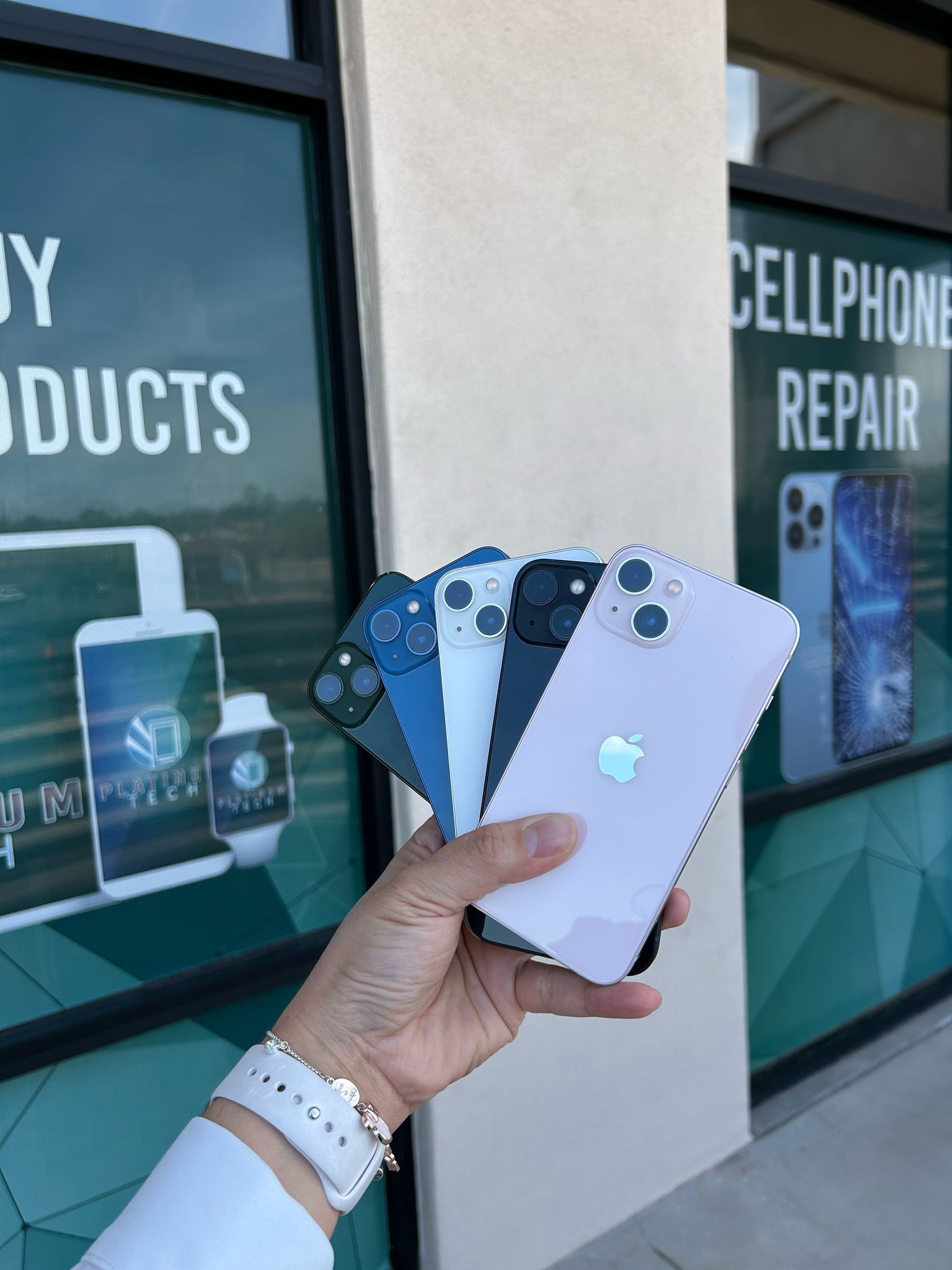 iPhone 13 Unlocked 128Gb All Colors Available Ready To Use It