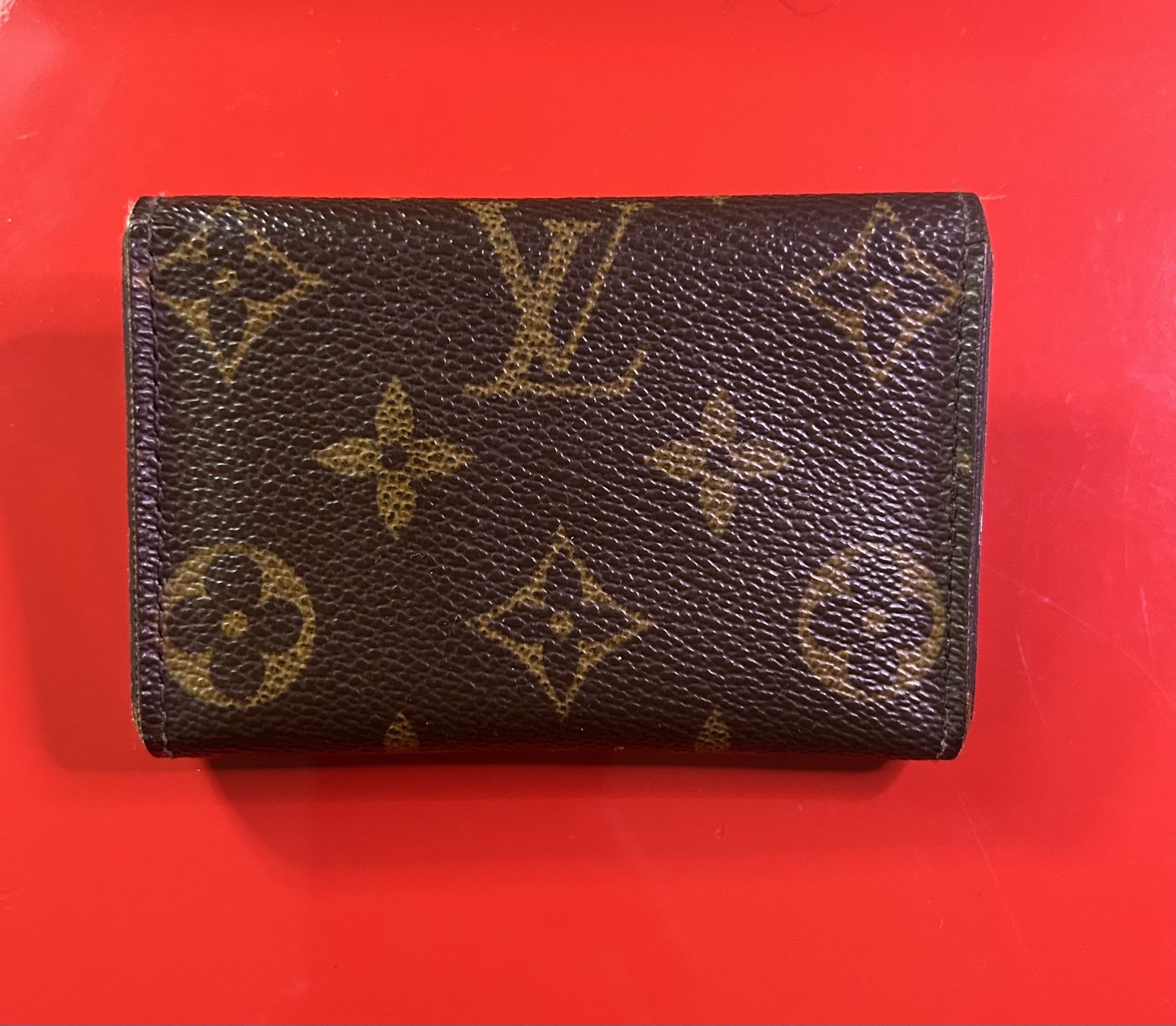 Authentic Louis Vuitton 6KeyHolder
