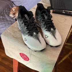 Men’s Baseball Cleats