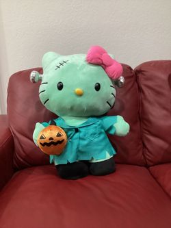 Hello Kitty Frankenstein Greeter