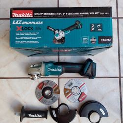 New Makita 4-1/2" - 5" X-LOCK Brushless Angle Grinder 18V  - Tool Only 